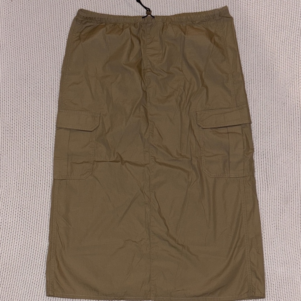 H&M Khaki Cargo Skirt
